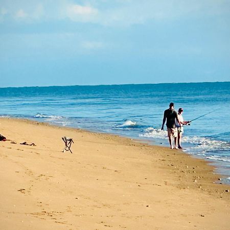 Balgal Beach Units Rollingstone 외부 사진